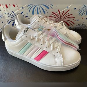 ☀️Sale☀️ ADIDAS Grand Court Cloudfoam Women's Sneakers 8.5 Pink Blue White NEW